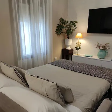 El Patio De Regina Apartment