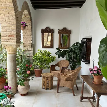El Patio De Regina Кордова